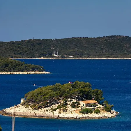 Apartment Vucic Hvar Town